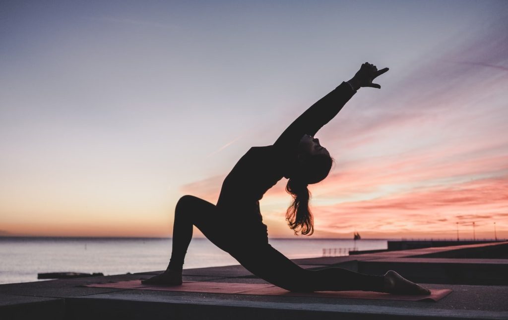 Yoga giúp chị em giảm cân hiệu quả
